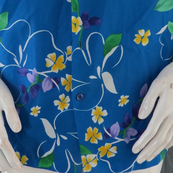 Vintage Hawaiian Shirt - Loud Floral Pattern by Hilo Hattie - Men's Large - Picture 4 of 10